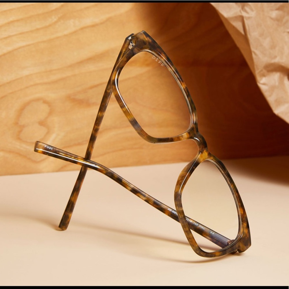 DIFF EYEWEAR Finn Sea Tortoise Blue Light Glasses
